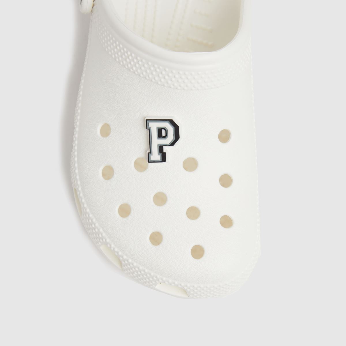 Crocs vit & svart jibbitz bokstav p