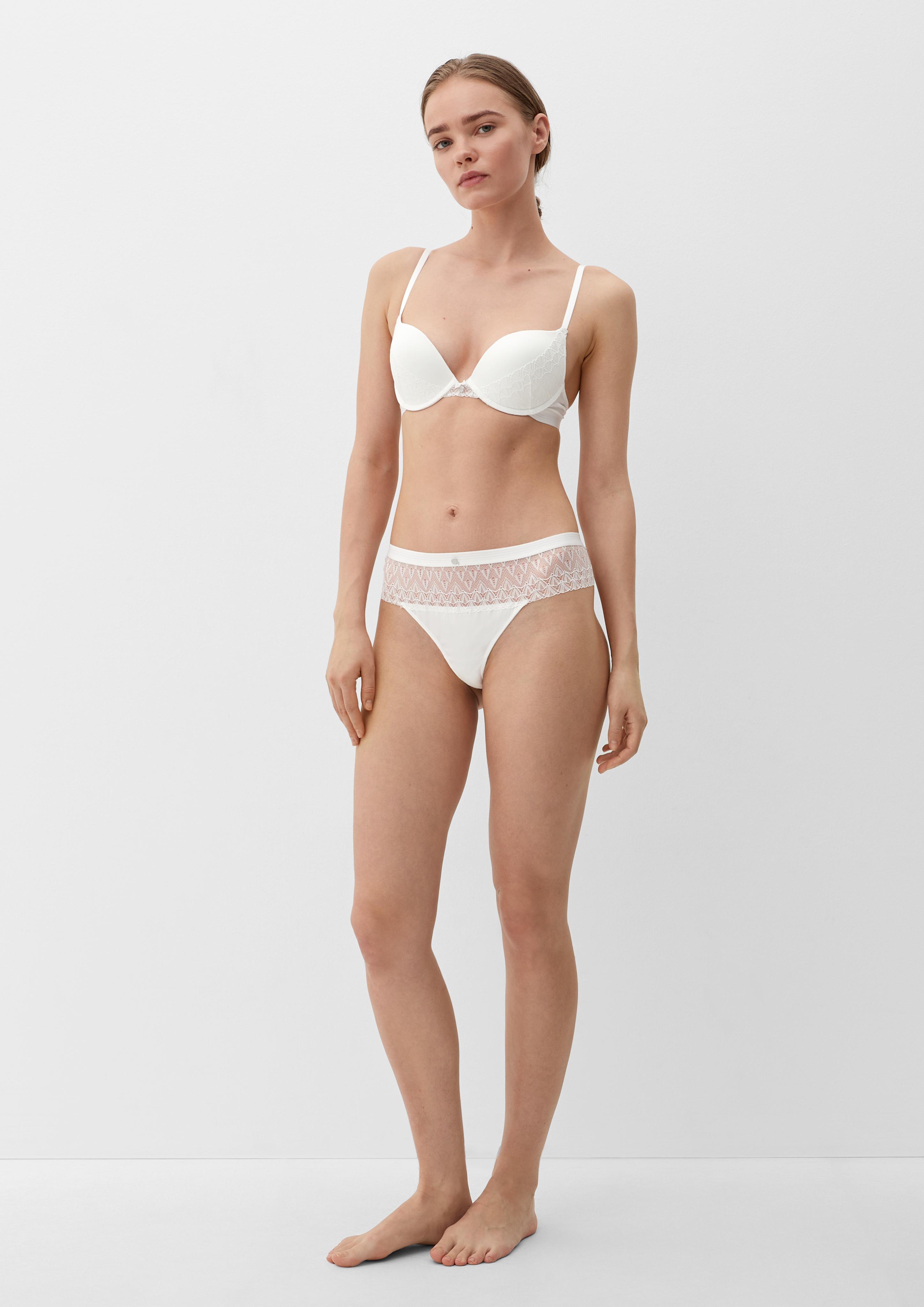 String mit Spitzendetails  6007527-0100