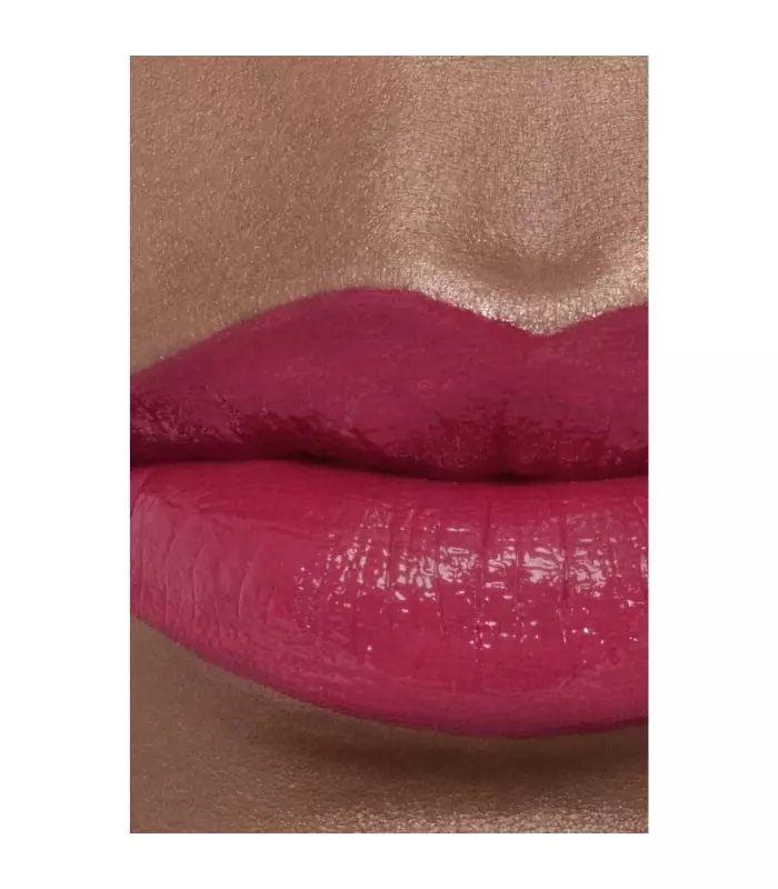 ROUGE COCO BLOOM Le rouge à levrès hydratant et repulpant longue tenue, couleur et brillance intenses