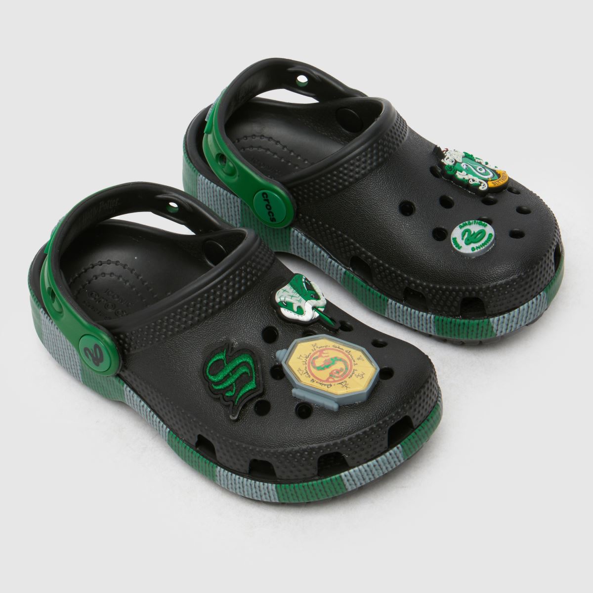 Crocs fekete és zöld Slytherin klumpa kisgyermek szandál