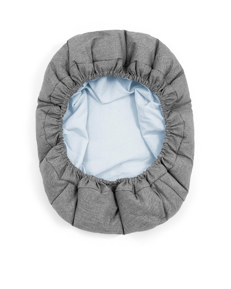 Stokke Hochstuhlaufsatz Nomi Newborn set, kleiner Helfer für Eltern