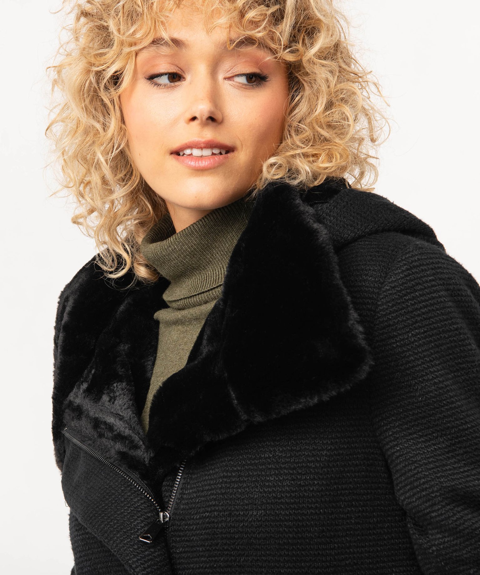Manteau en maille avec col fourrure imitation femme noir | GEMO