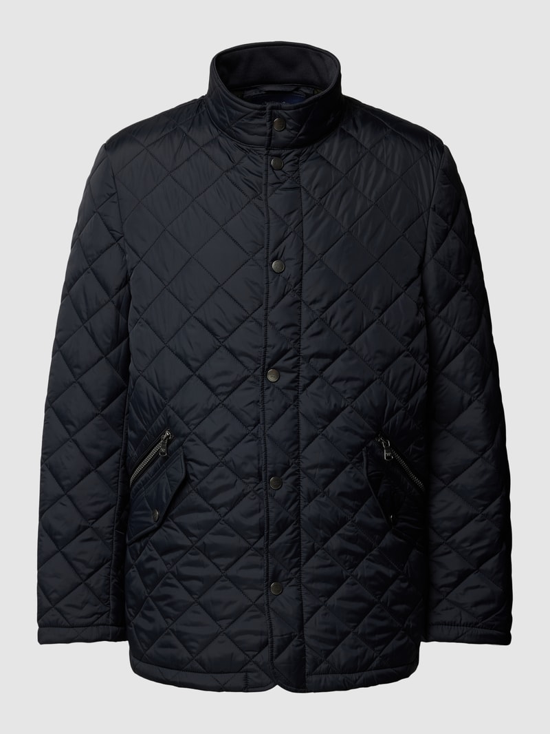 Steppjacke mit Stehkragen in schwarz