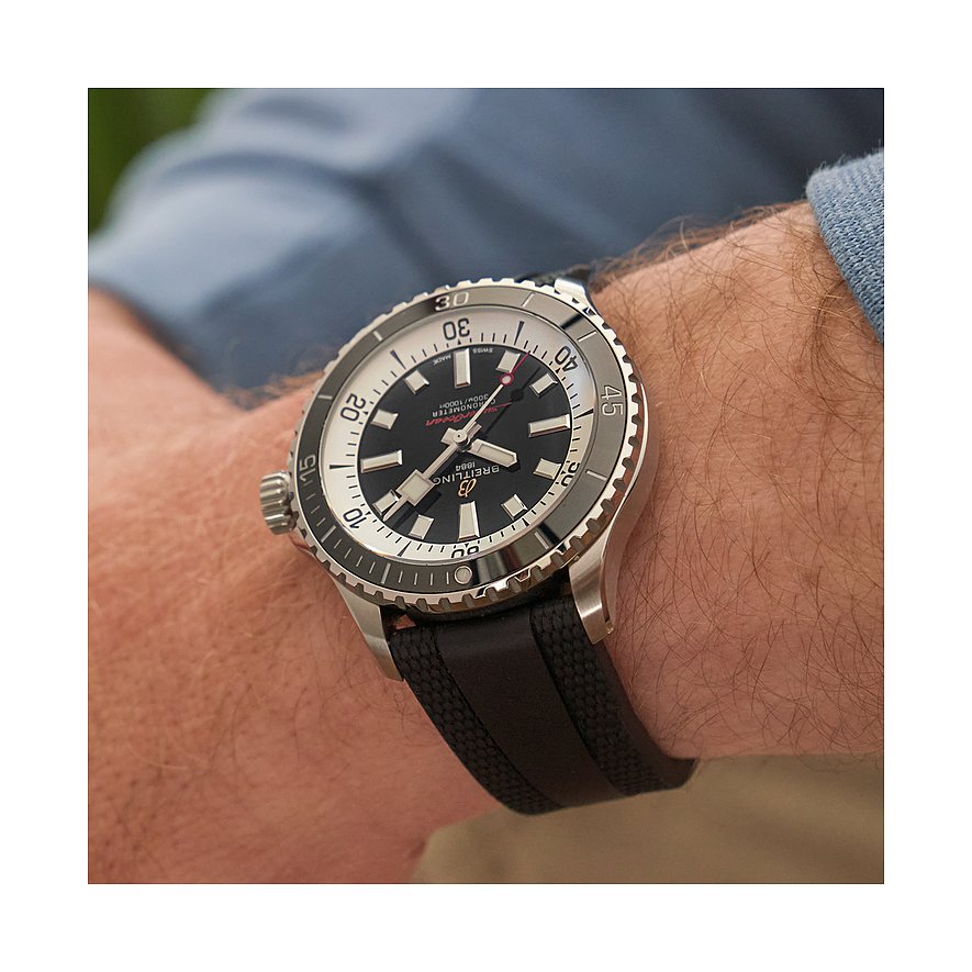 Breitling Herrenuhr Superocean Automatic 42