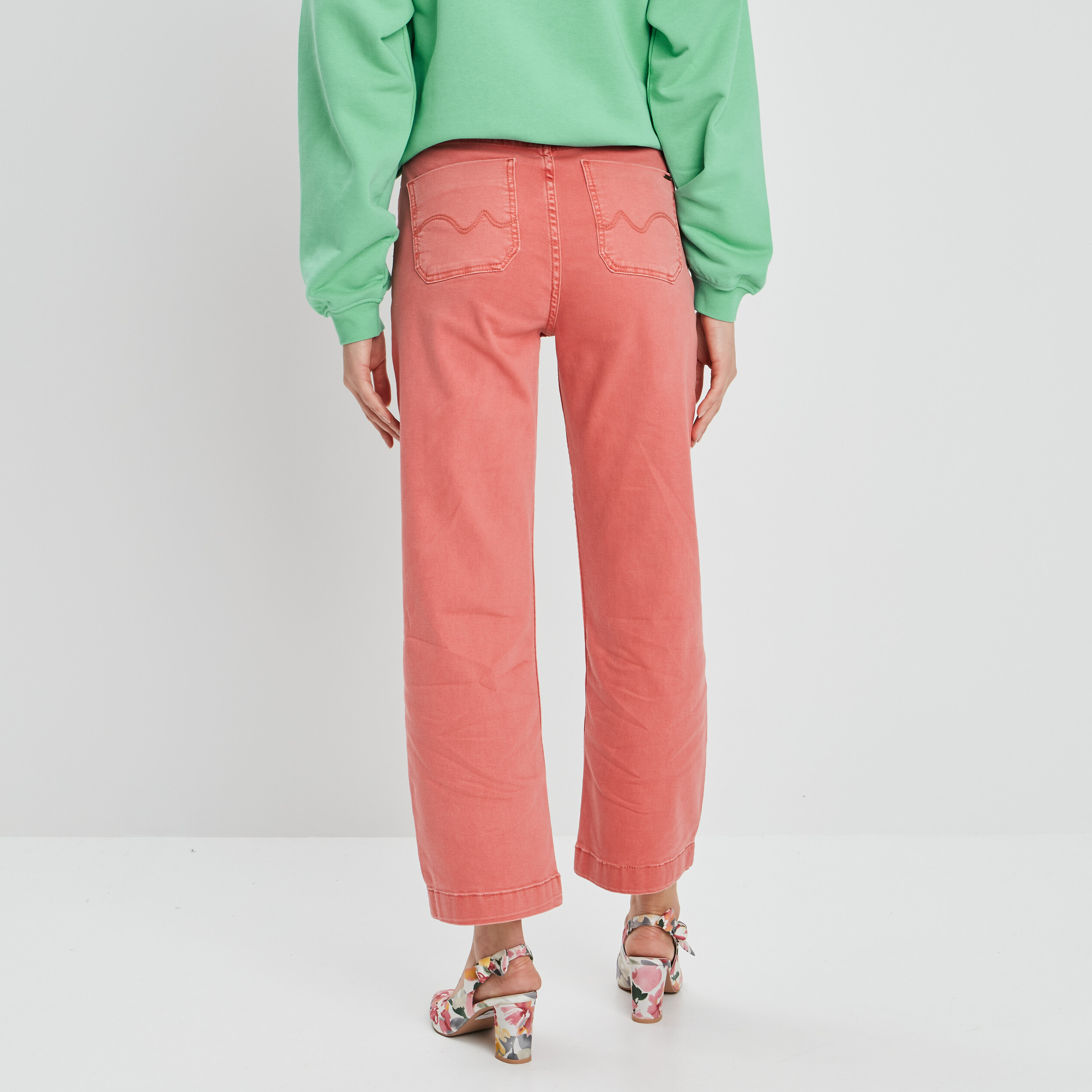 Pantalon jambe large 7 8ème boutonné rose corail femme | La Halle