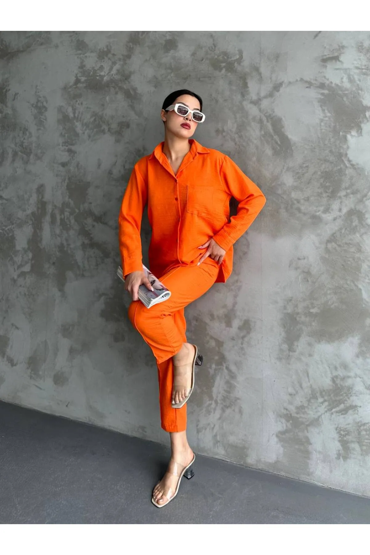 ZF BUTİK  Damen-Set aus beigem Doppelleinenhemd, Oberteil und Unterteil mit Hose