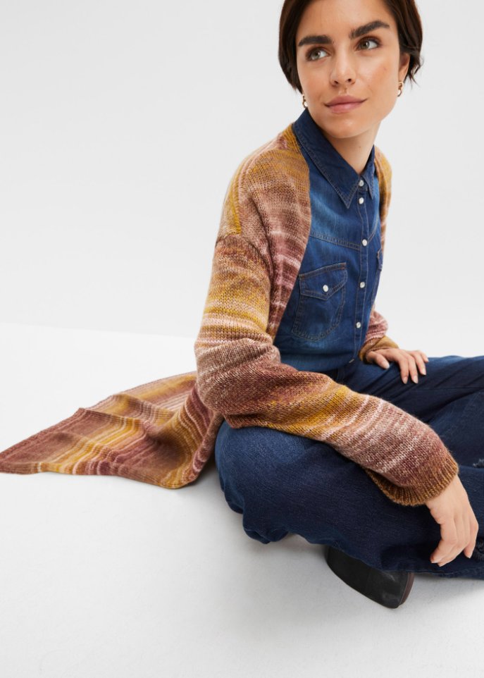 Strickjacke mit weitem Arm