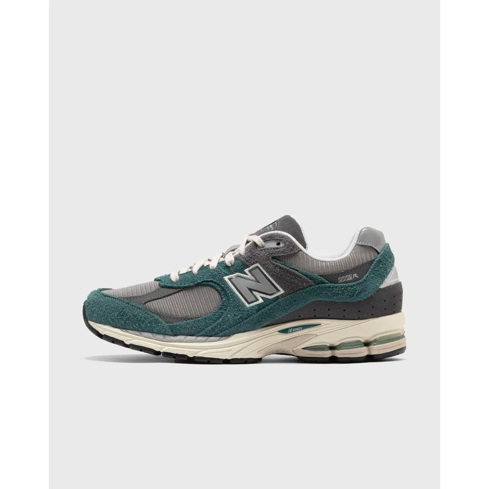 New Balance 2002R M2002REM / grün