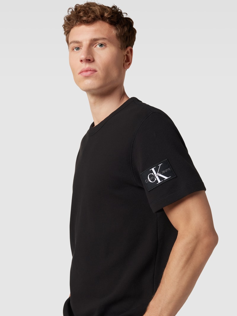T-Shirt aus Baumwolle mit Strukturmuster Modell 'WAFFLE' in black