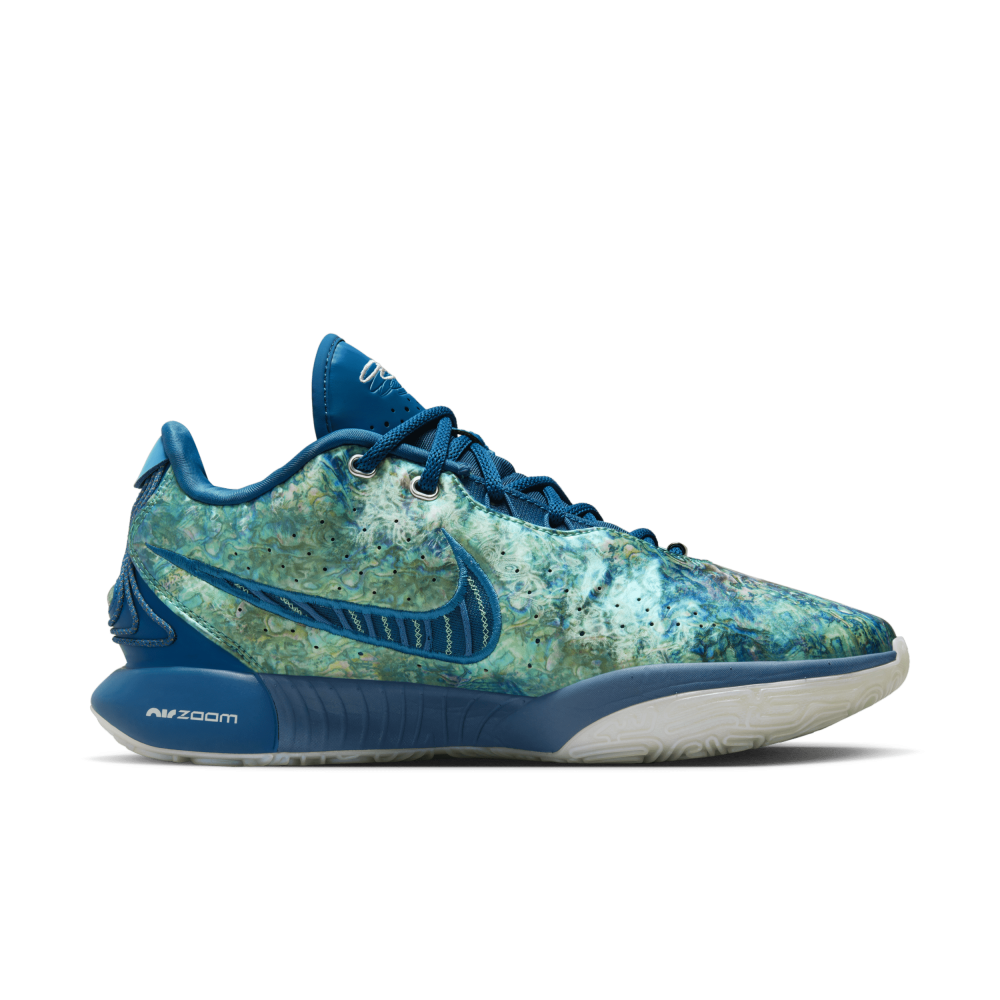 Nike LeBron 21 FN0708-400 / blau