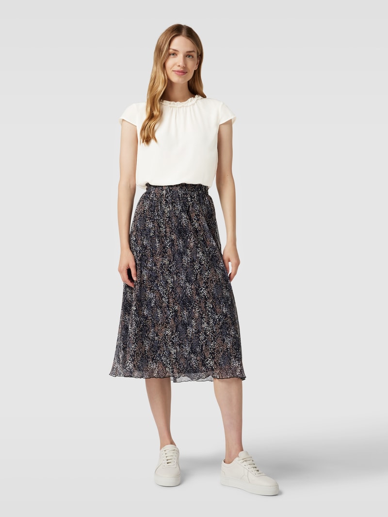 Blusenshirt mit Rüschung in offwhite