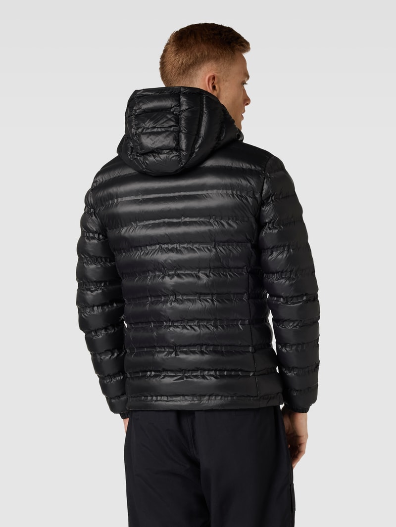 Steppjacke mit Label-Detail in schwarz