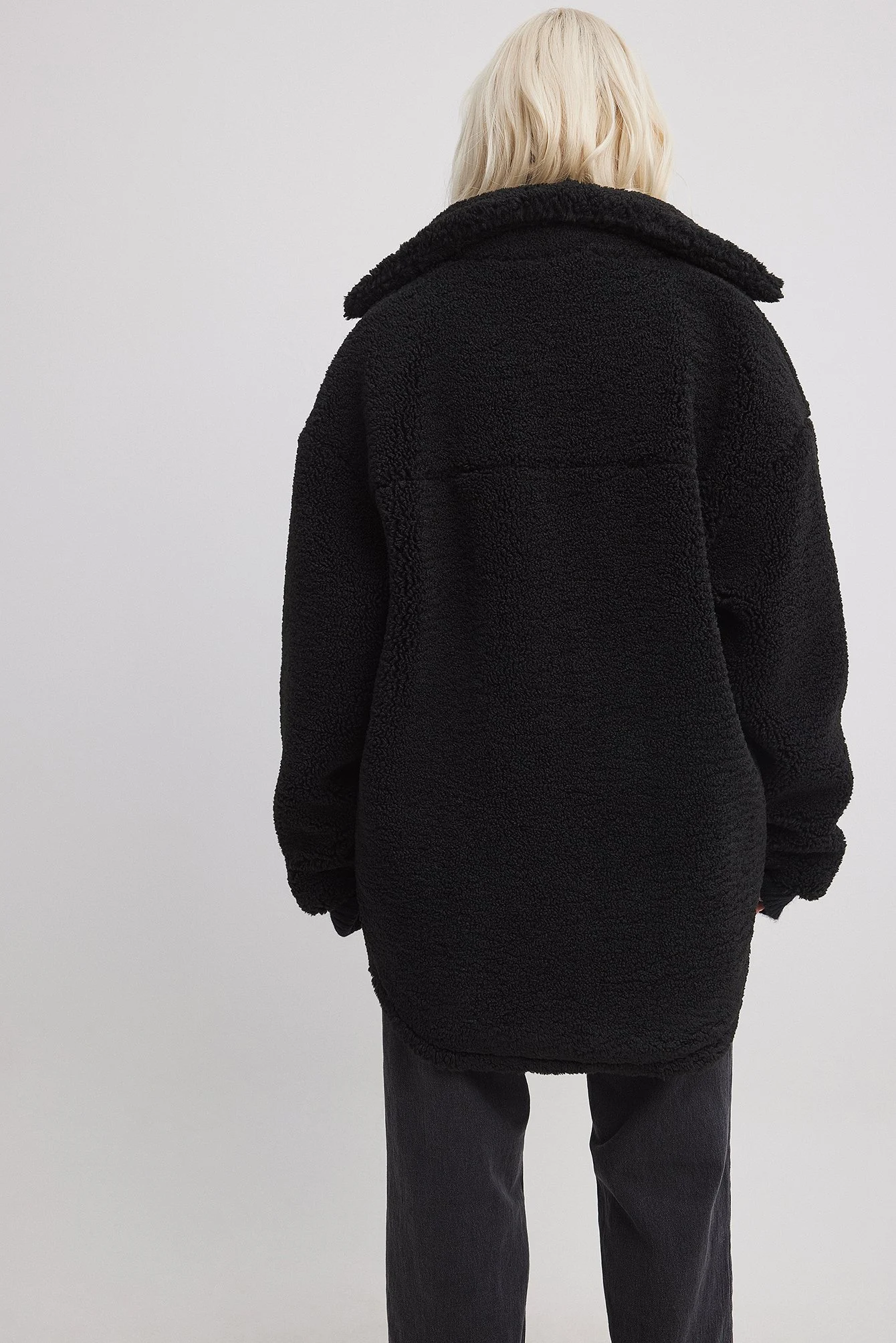 Recycelte lange Teddy-Jacke mit Reißverschluss