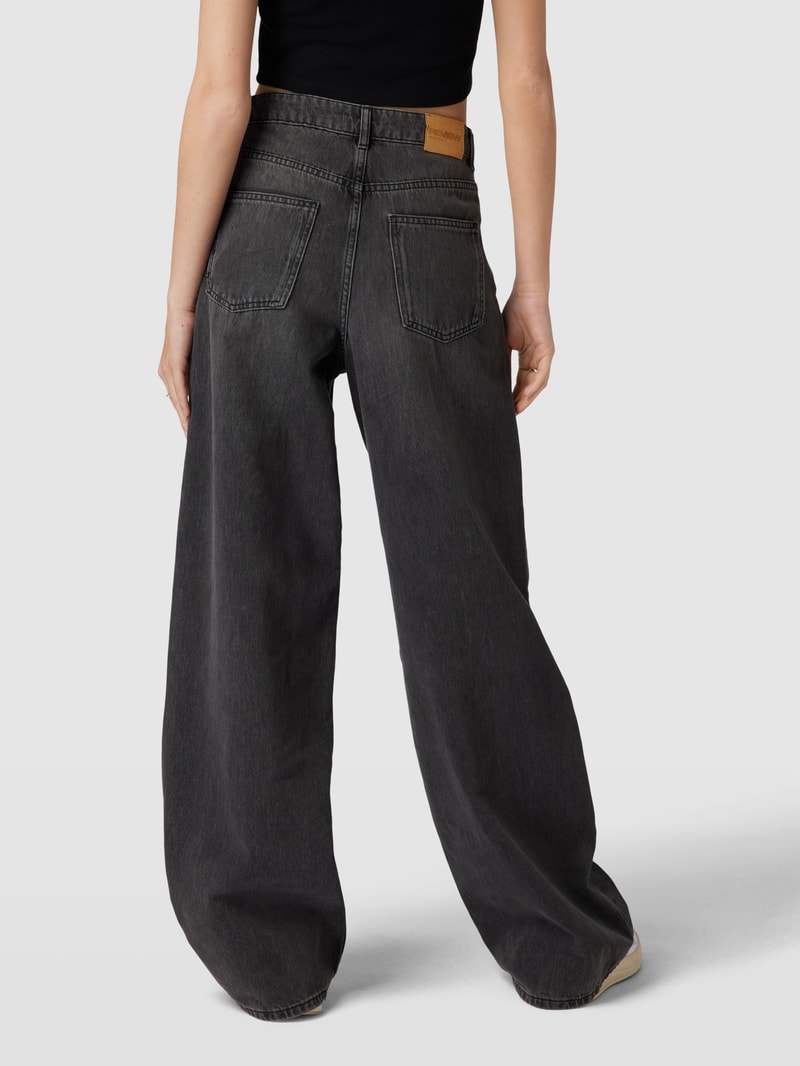 Loose Fit Jeans aus reiner Baumwolle in schwarz