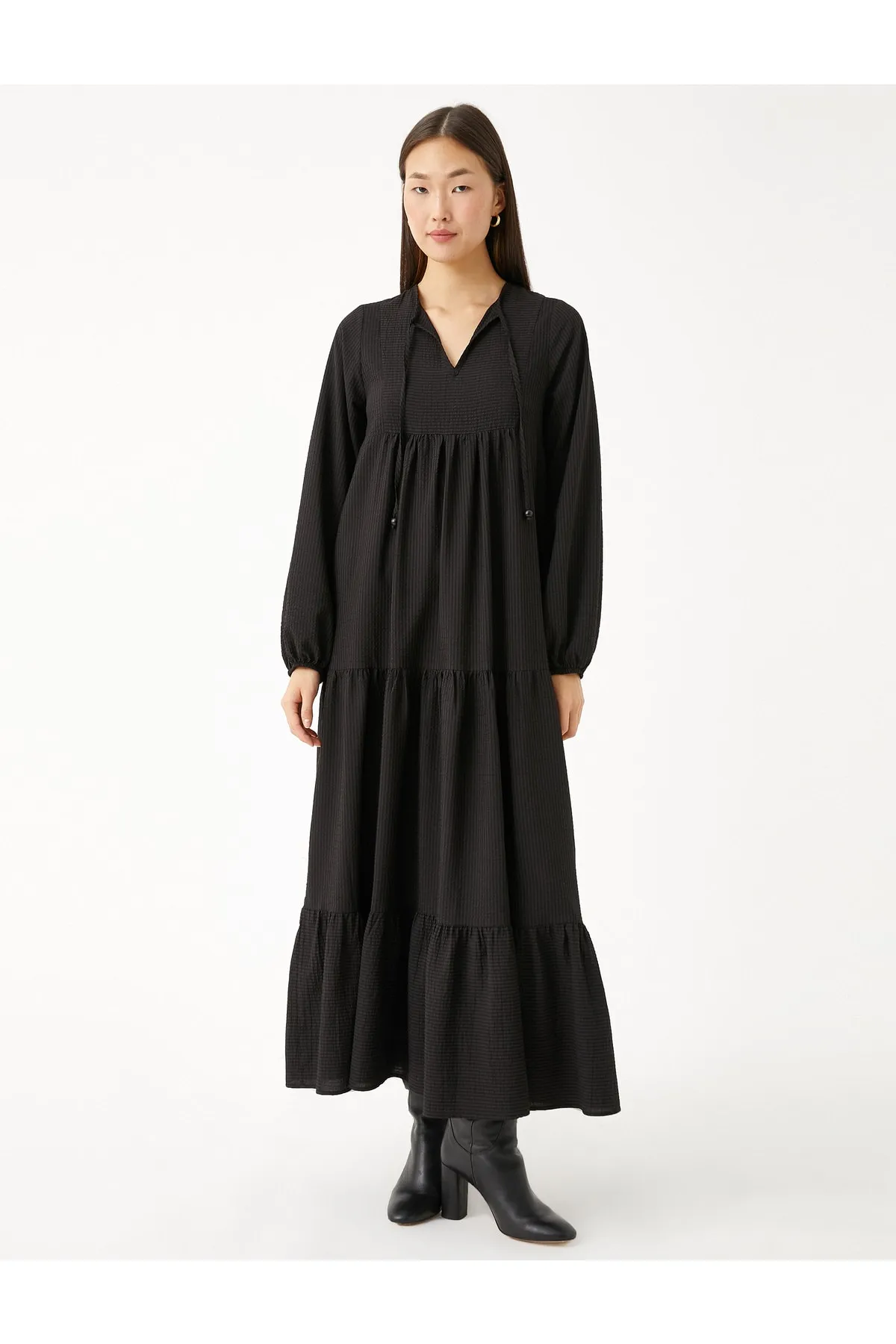 Koton  Langes Lagenkleid mit bequemem Schnitt