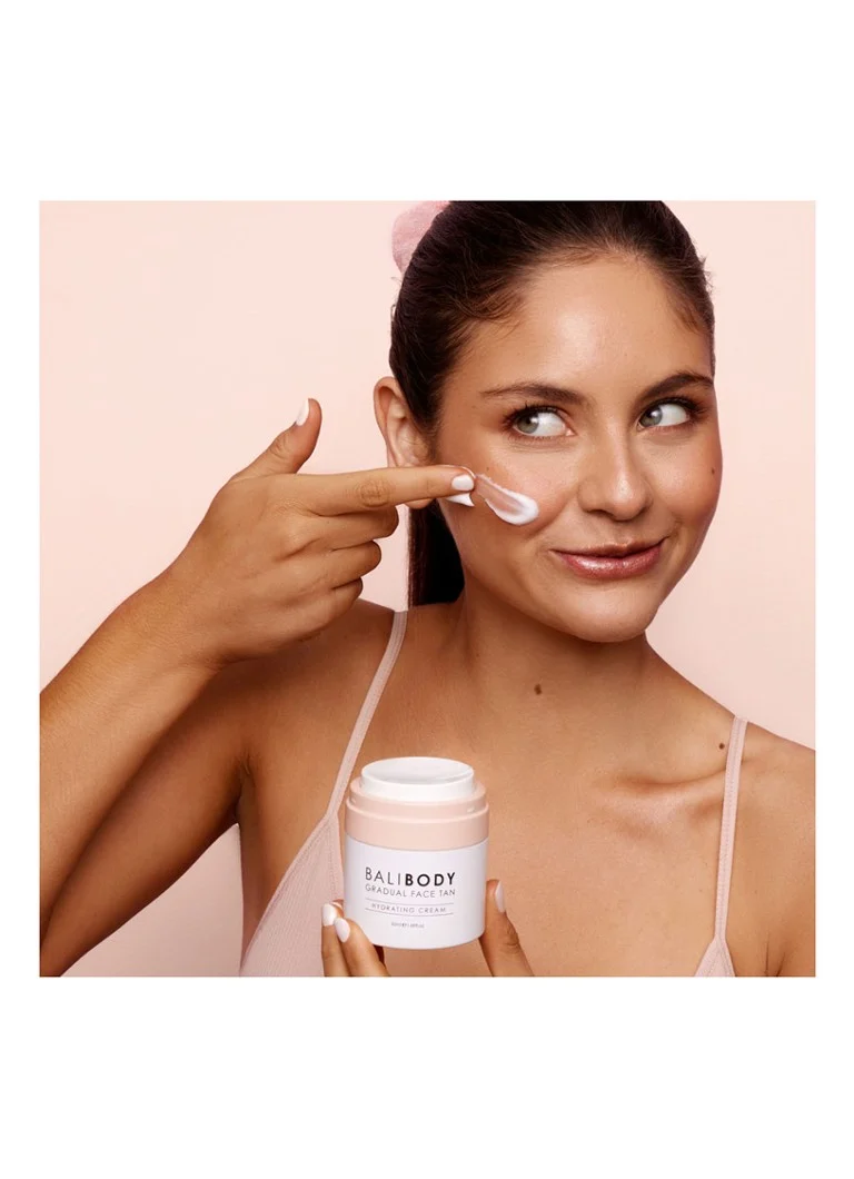 Bali Body Gradual Face Tan - dnevna krema sa sredstvom za samotamnjenje