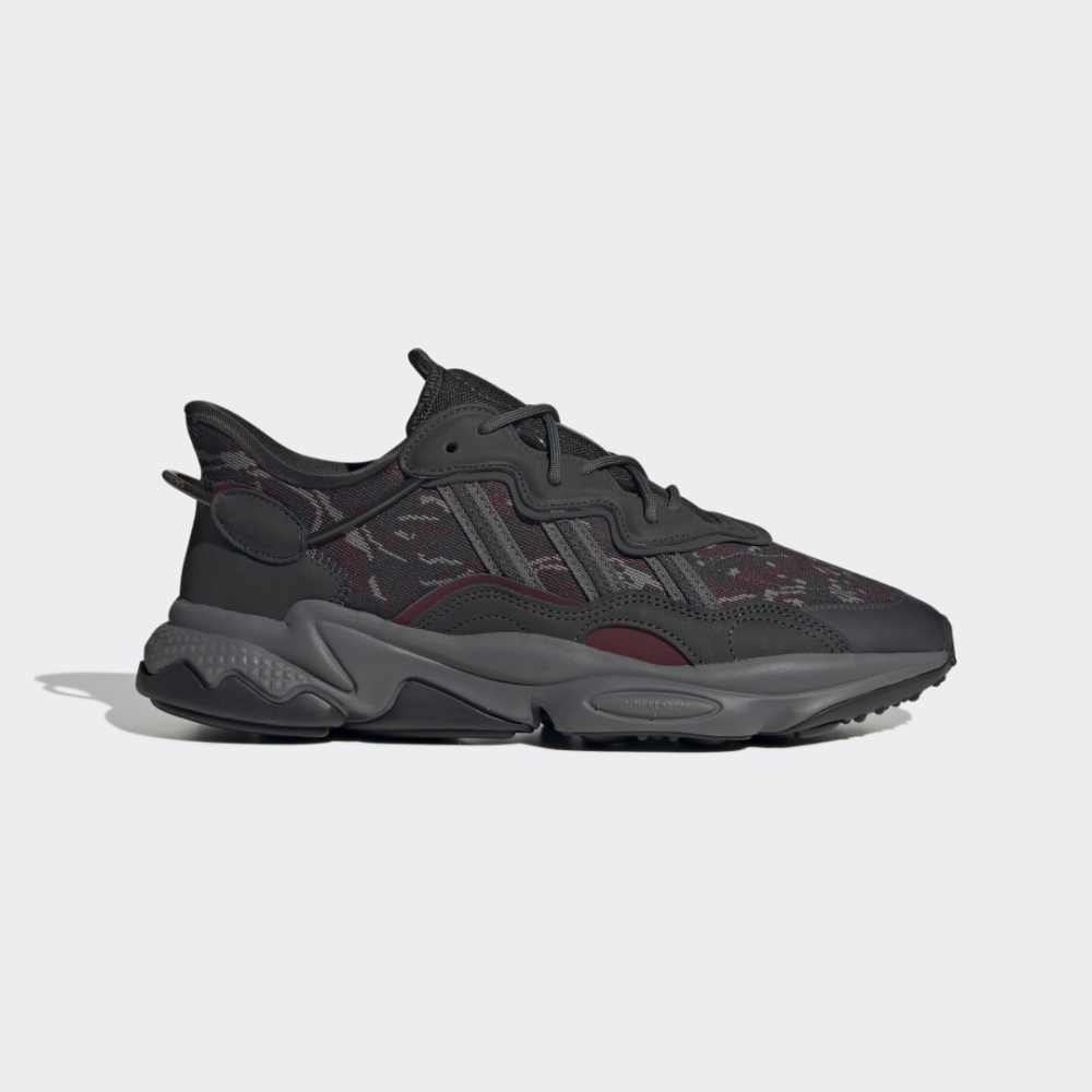 adidas Ozweego HP6382 / schwarz