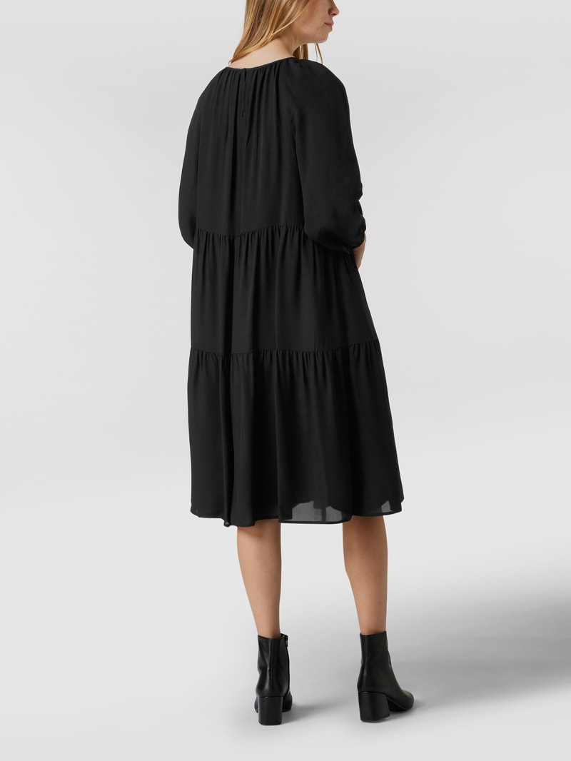 Midikleid aus Viskose Modell 'Tiia' in schwarz