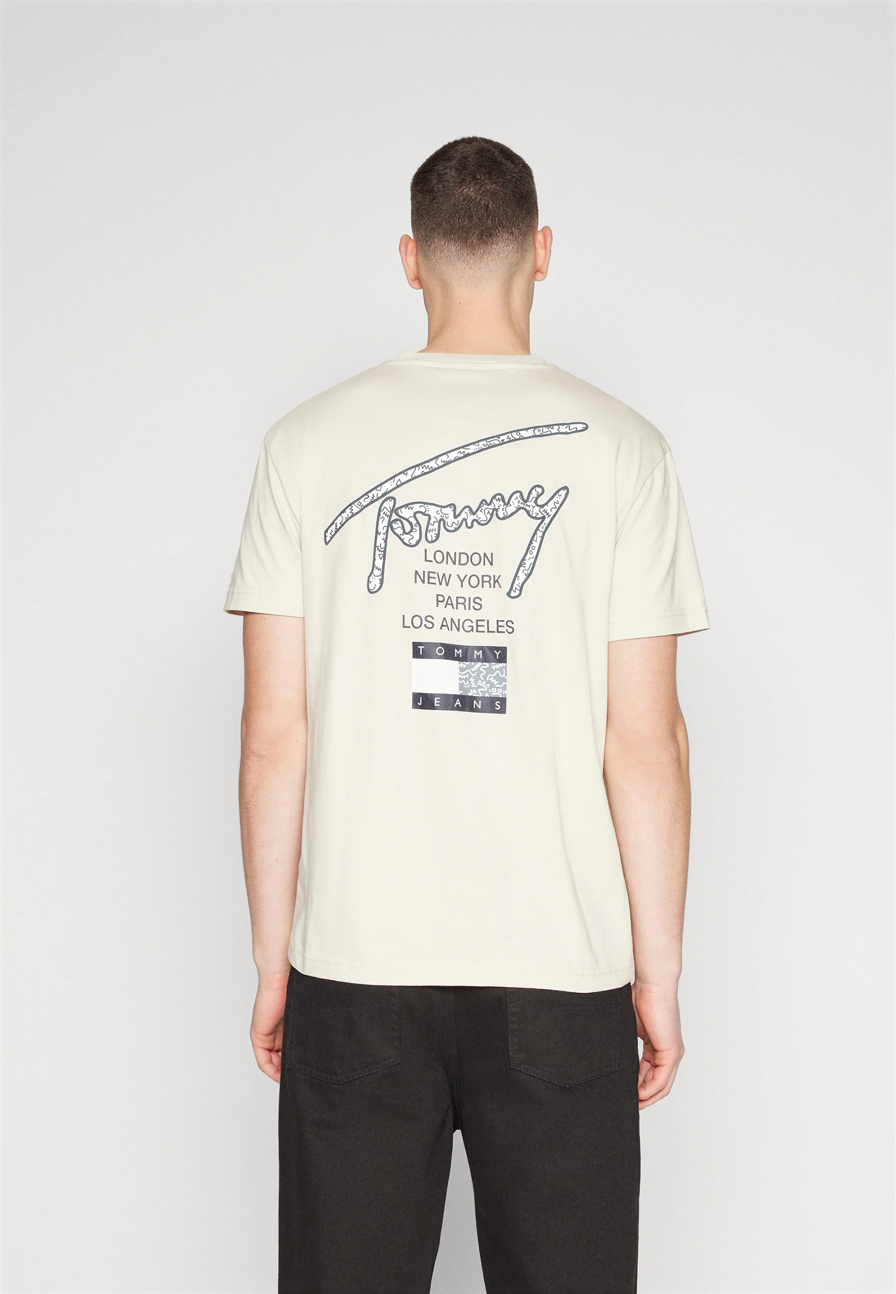 Tommy Jeans LOGO TEE - Camiseta con estampado