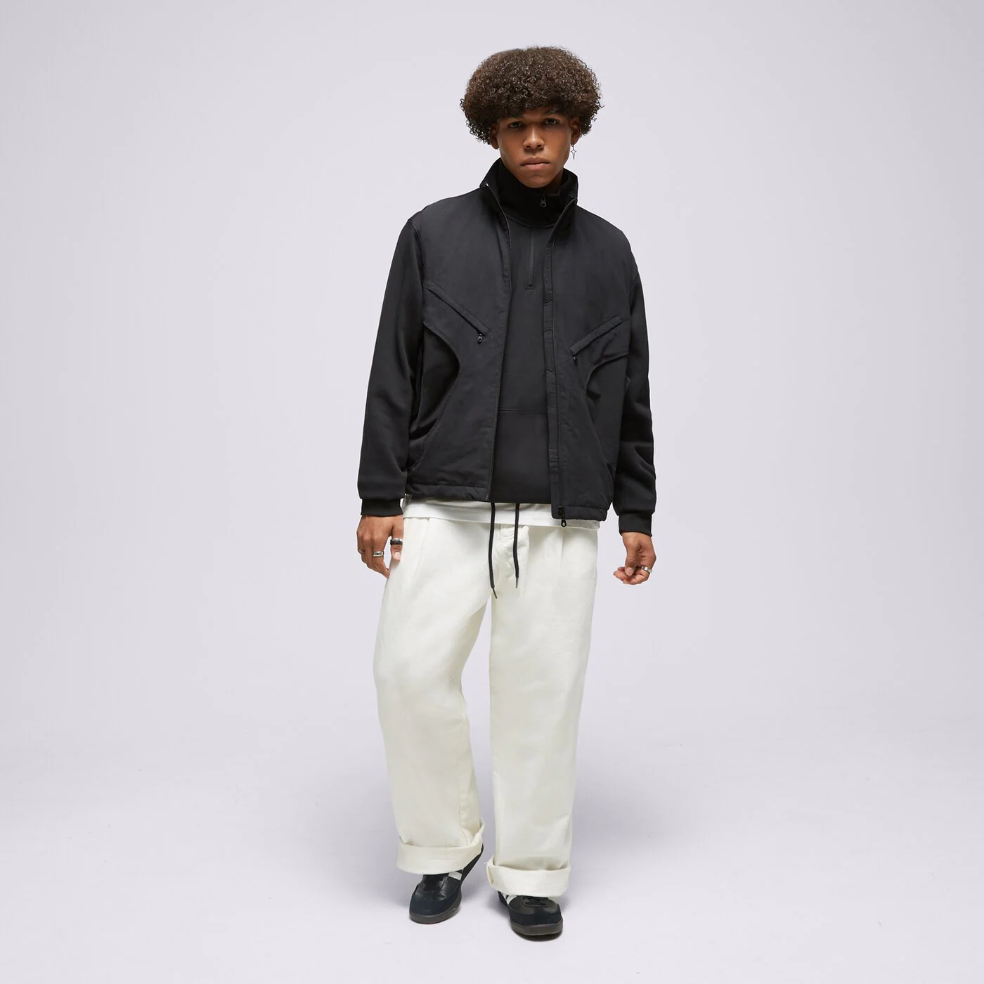 VANS SWEATSHIRT MN VERSA STANDARD Schwarz