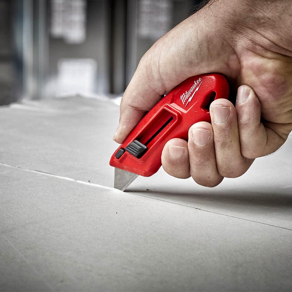 Cortador lateral deslizante compacto MILWAUKEE 48221511