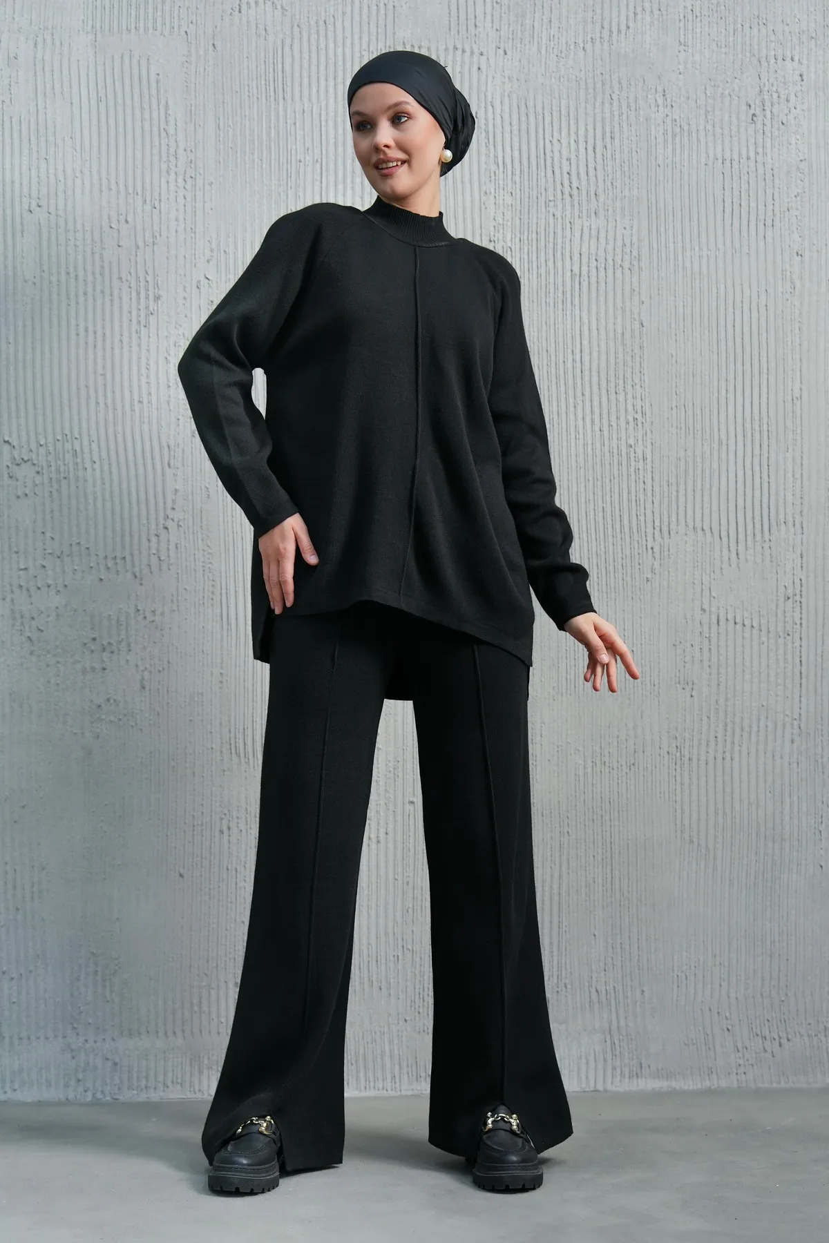 bayansepeti  Flexibler Strickstoff, Stehkragen, langärmliges Oberteil und geschlitzte Beinhose, schwarzes Hijab-Unterteil-Oberteil-Set 1070