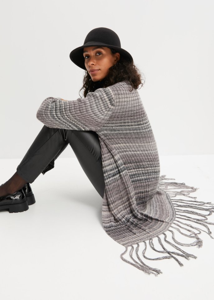 Strickjacke mit Fransen