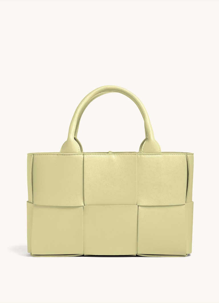 Geanta de cumparaturi din piele de miel Bottega Veneta Mini Arco