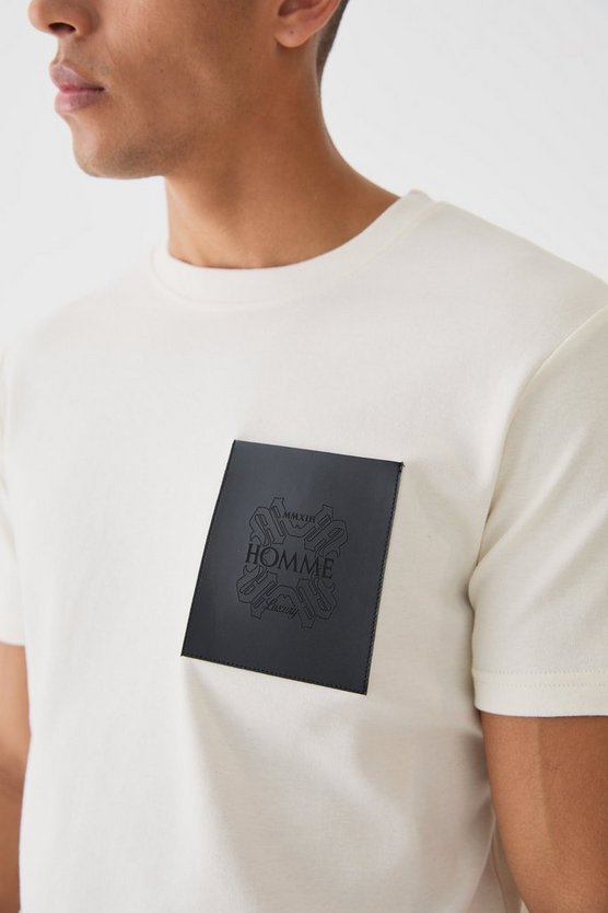 T-Shirt mit PU-Tasche