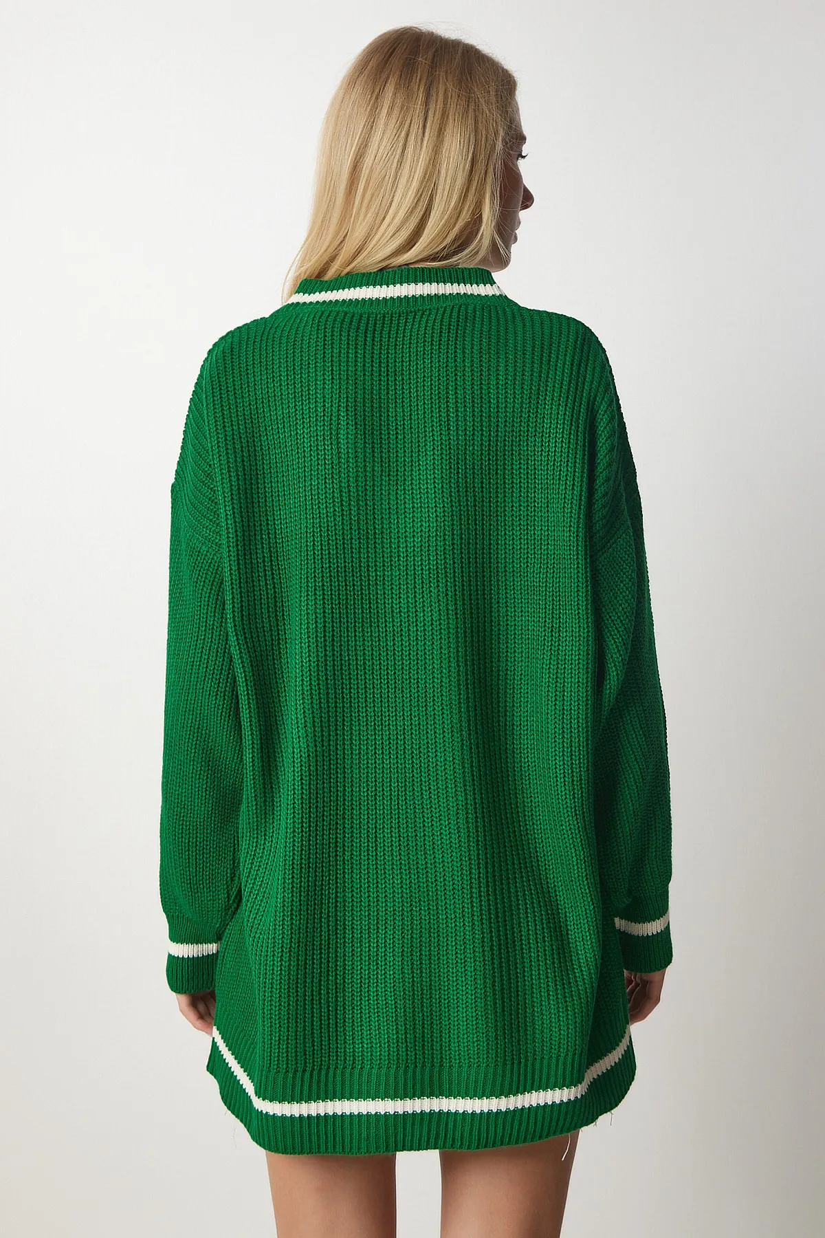 Happiness İstanbul  Grünes, langes, übergroßes Strick-Sweatshirt mit V-Ausschnitt für Damen, BP00140