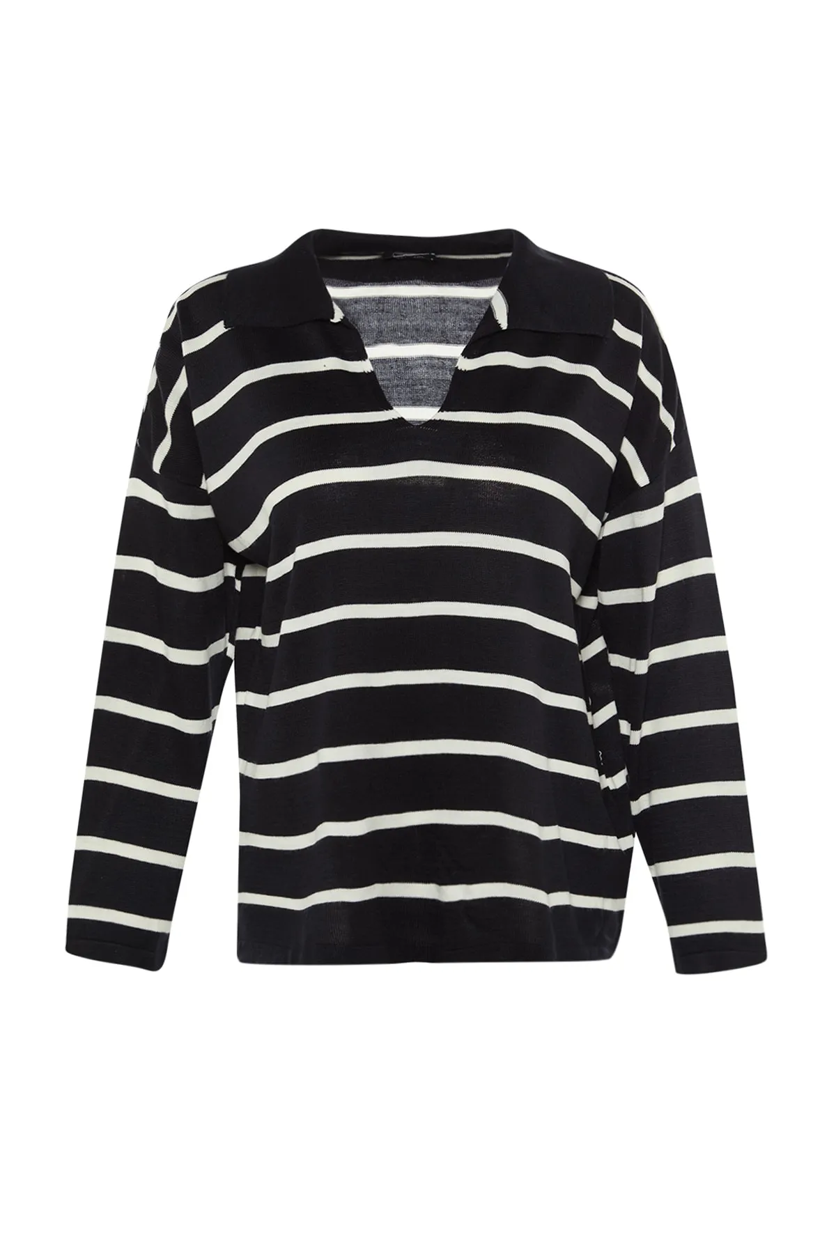 Trendyol Collection  Ecrufarbener, gestreifter Strickpullover mit super weiter Passform TWOAW23KZ01845