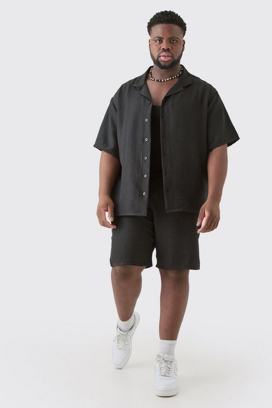 Plus kurzärmliges Leinen-Hemd & Shorts in Schwarz
