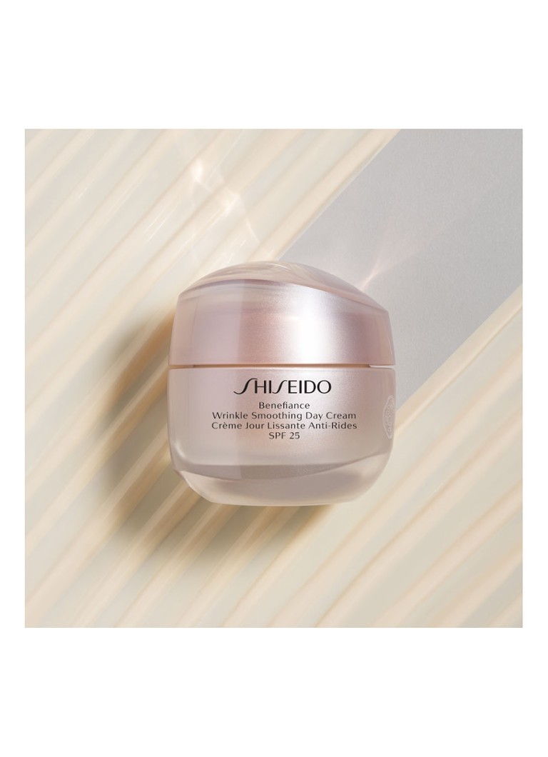Shiseido Benefiance Crema Giorno Antirughe SPF 25 - crema giorno antirughe