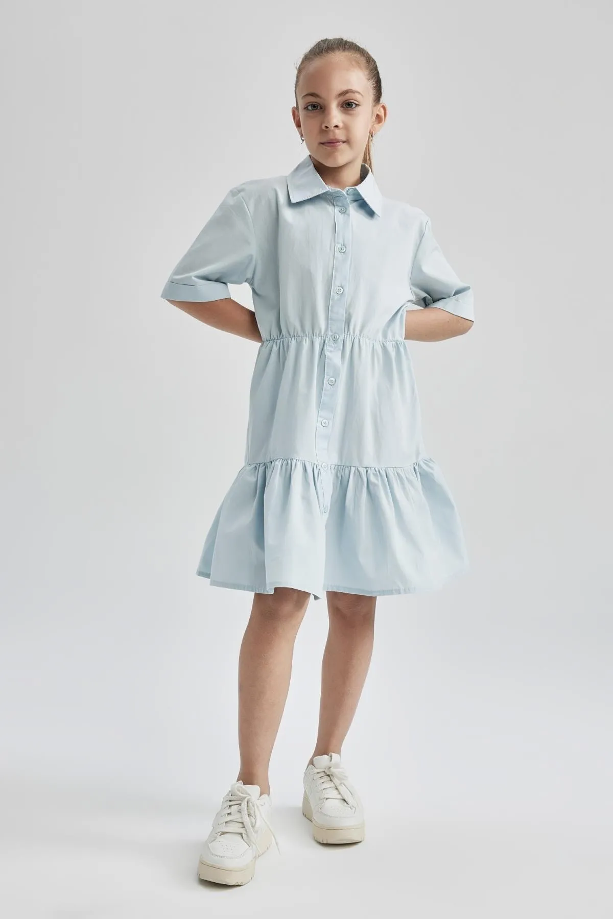 DeFacto  Kurzarm-Midikleid aus Baumwollpopeline mit normaler Passform und Hemdkragen für Mädchen