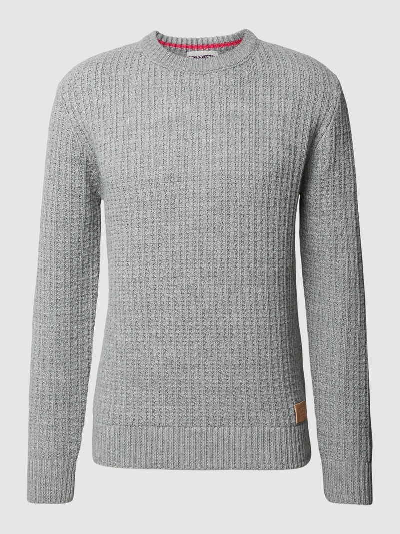Strickpullover mit Label-Patch in mittelgrau