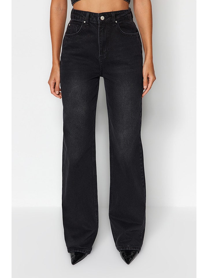trendyol Jeans - Comfort fit - in Schwarz günstig kaufen