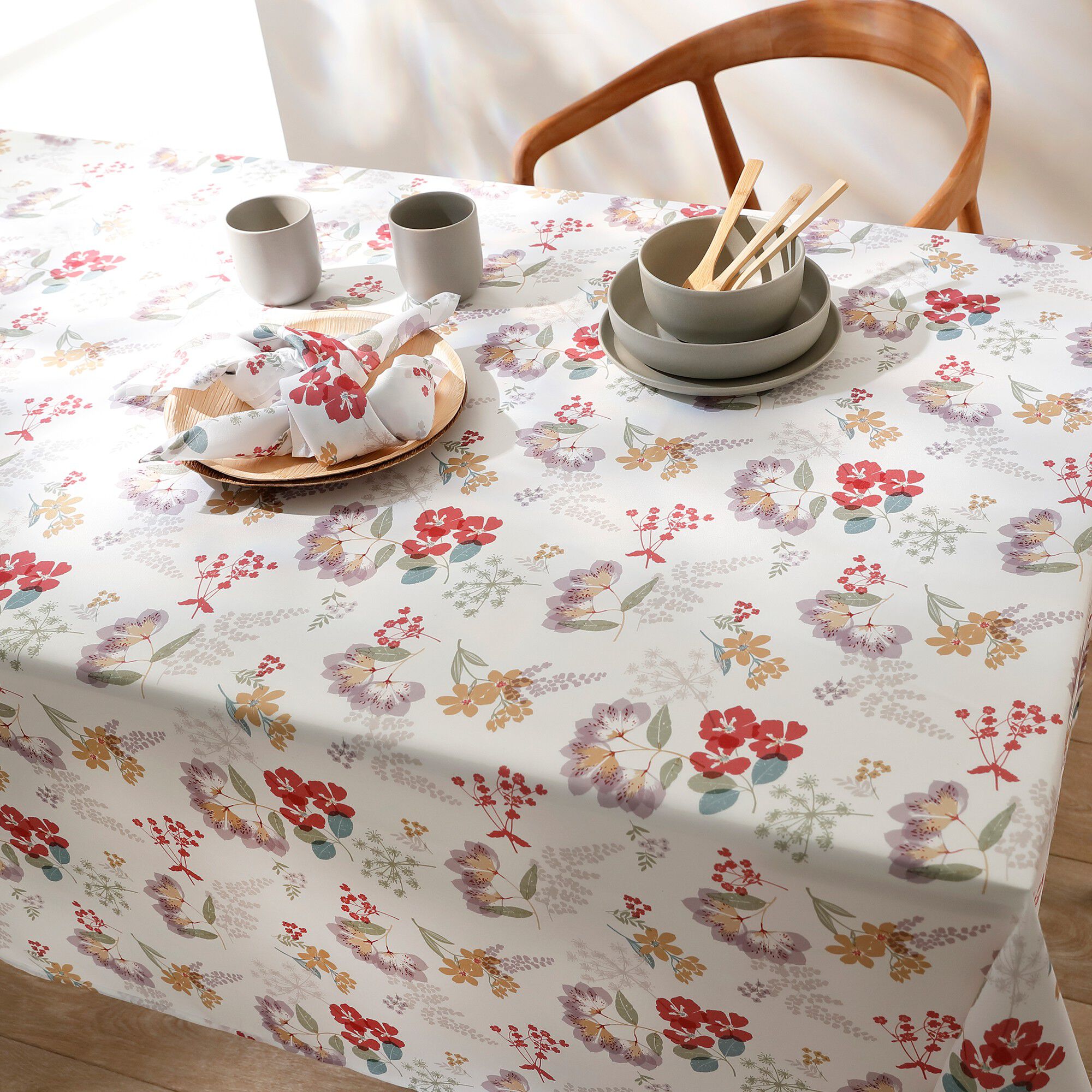 Nappe anti-taches motif floral