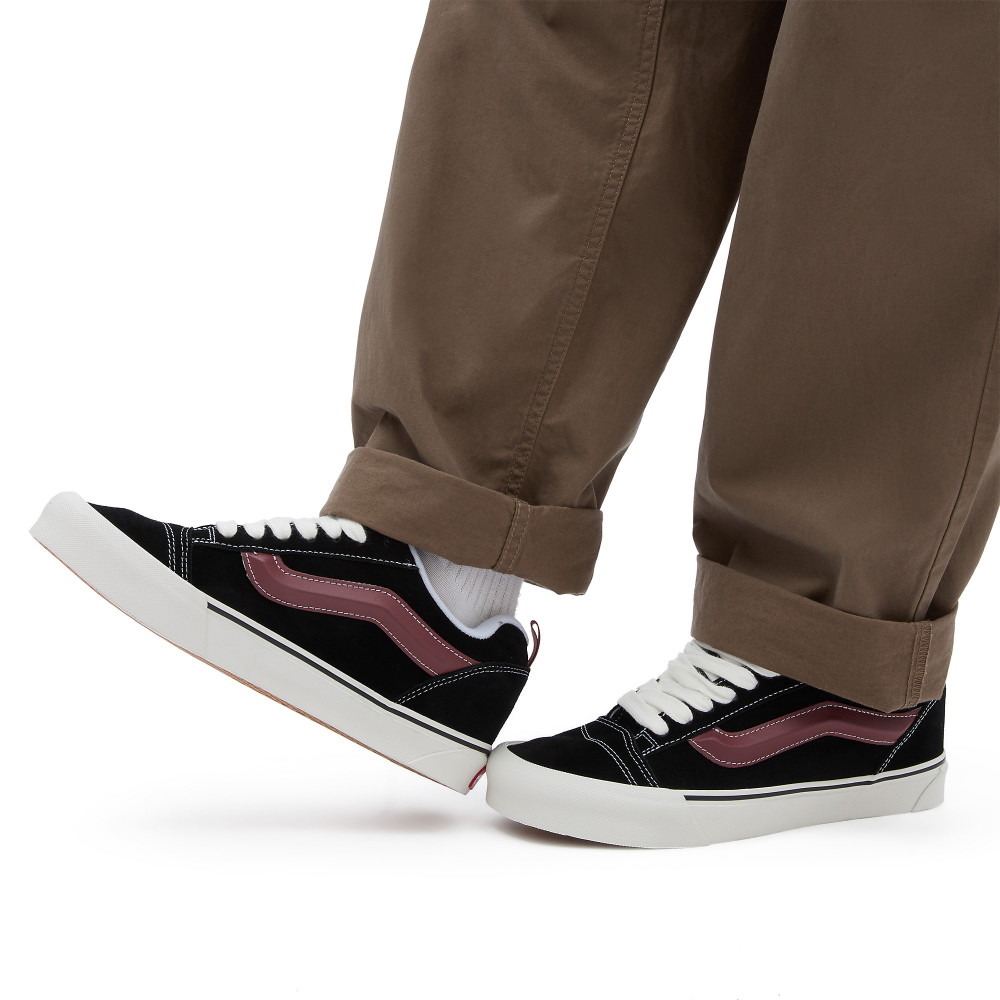 Vans Knu Skool VN0009QC2Q11 / schwarz