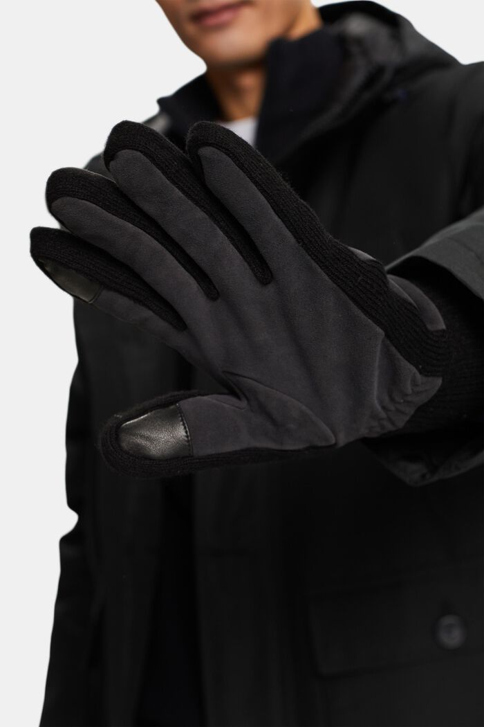 Handschuhe aus Rauleder und Wolle
