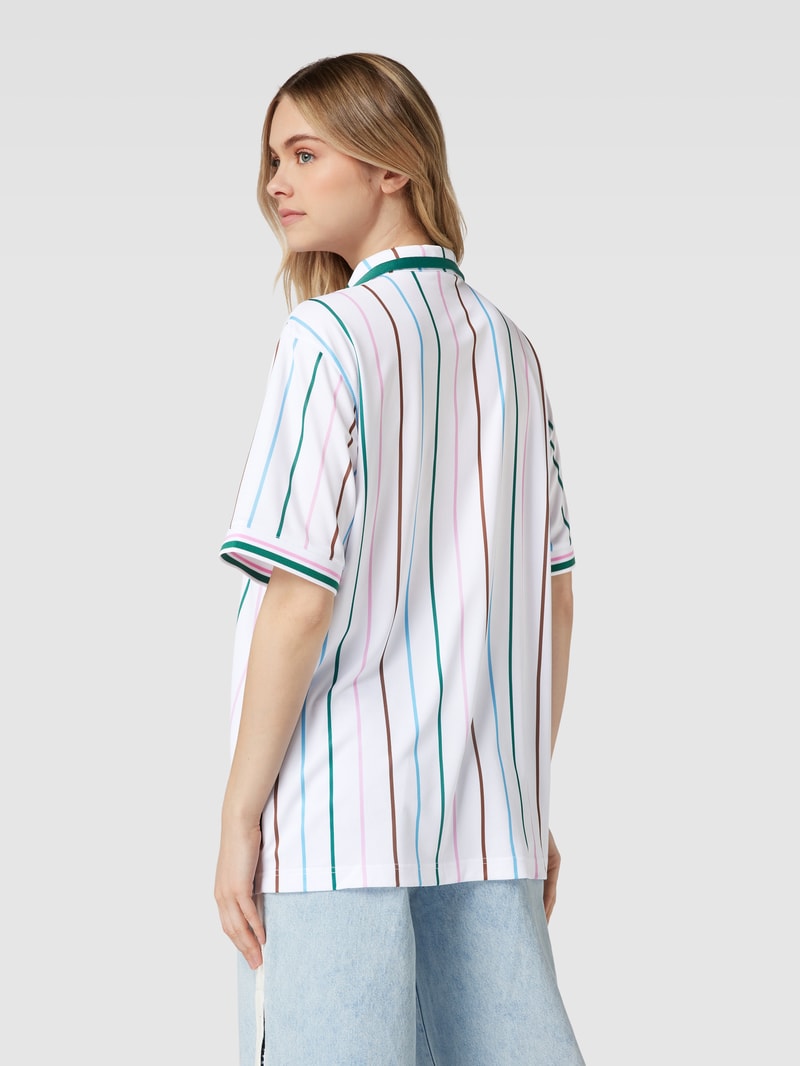 T-Shirt mit Streifenmuster in weiß