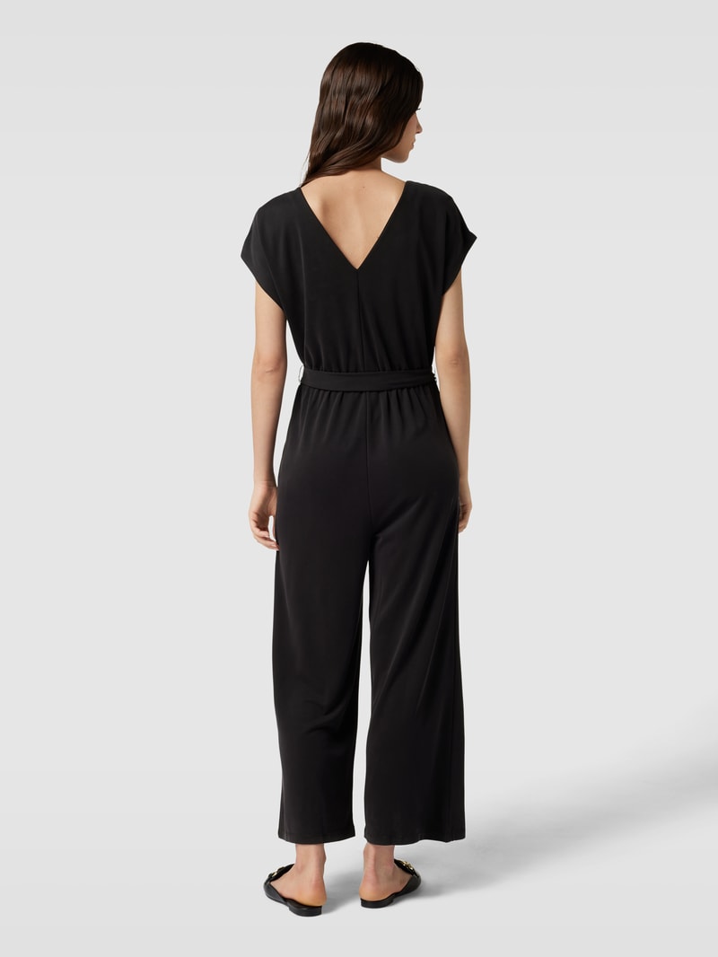 Jumpsuit mit Bindegürtel in schwarz