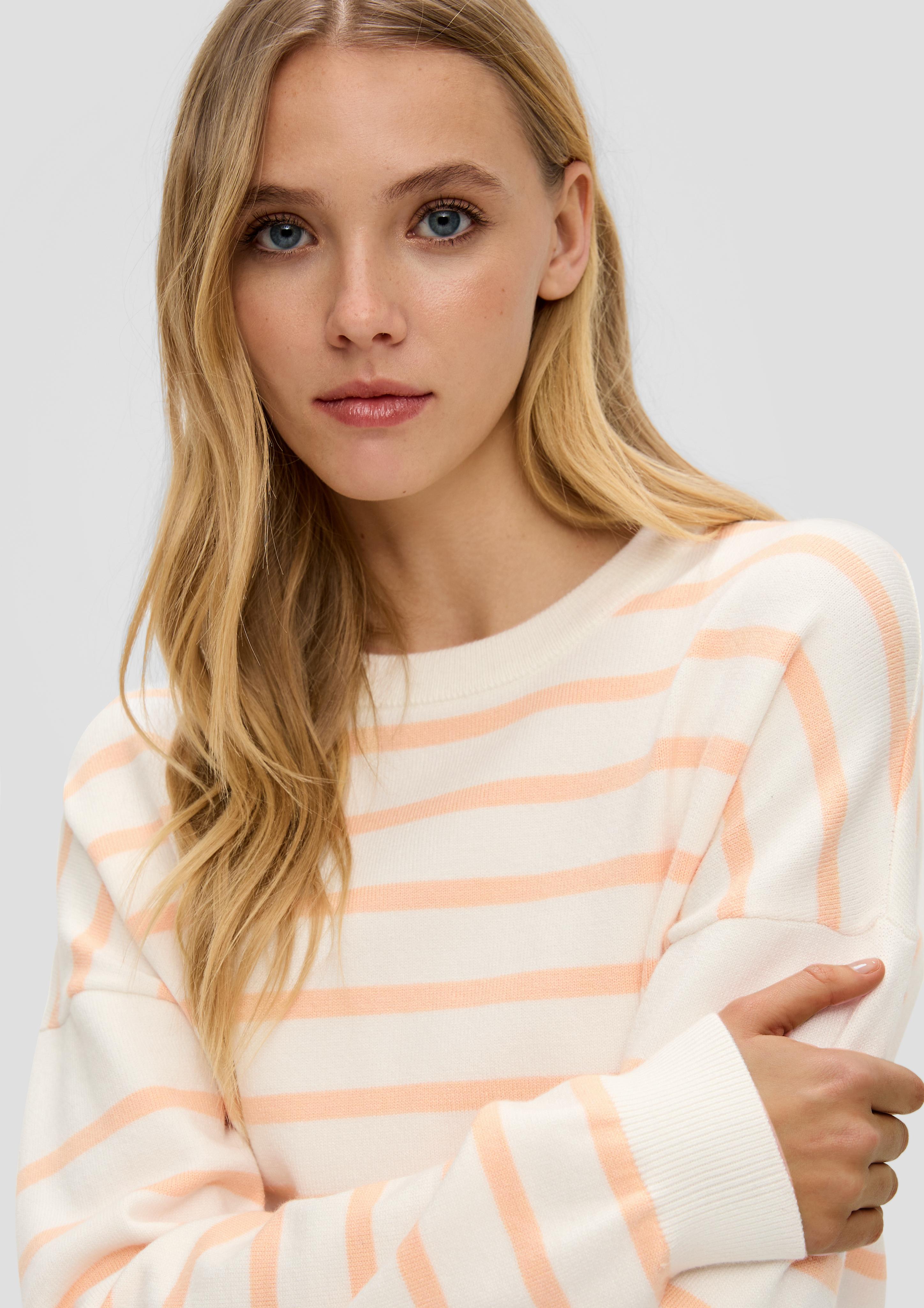 Strickpullover aus Viskosemix  2143216-21G0