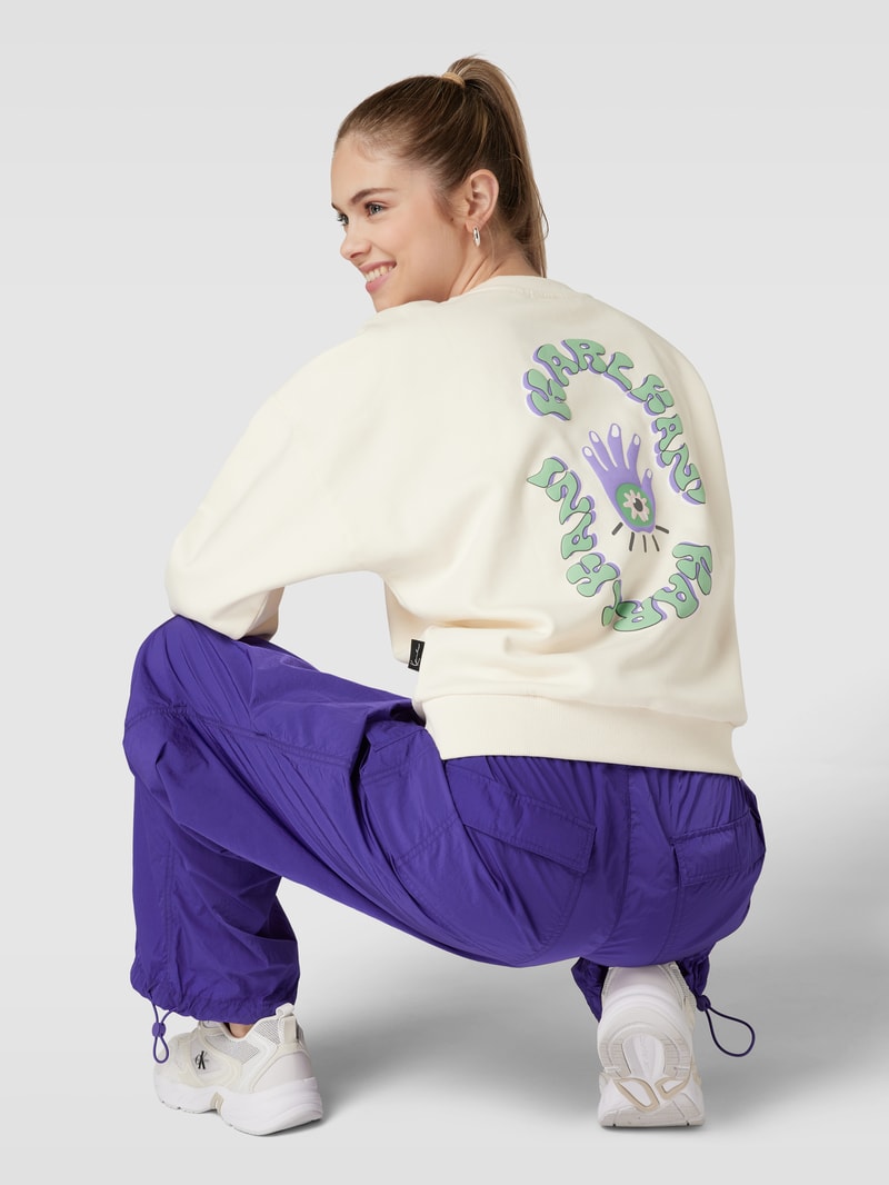 Sweatshirt mit Label-Stitching Modell 'Woven' in offwhite
