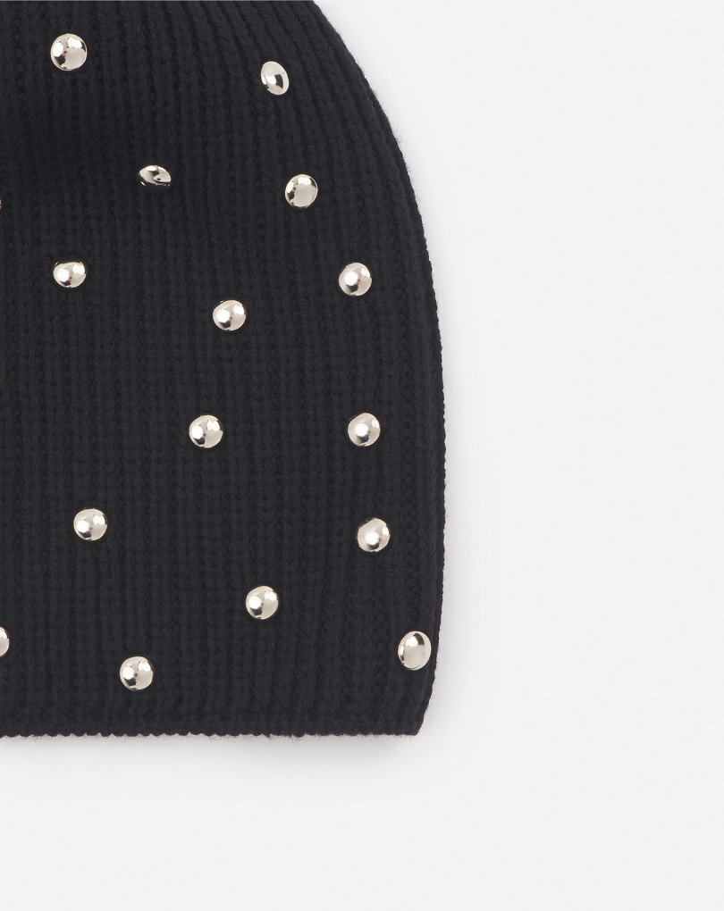 BONNET EN LAINE AVEC STUDS