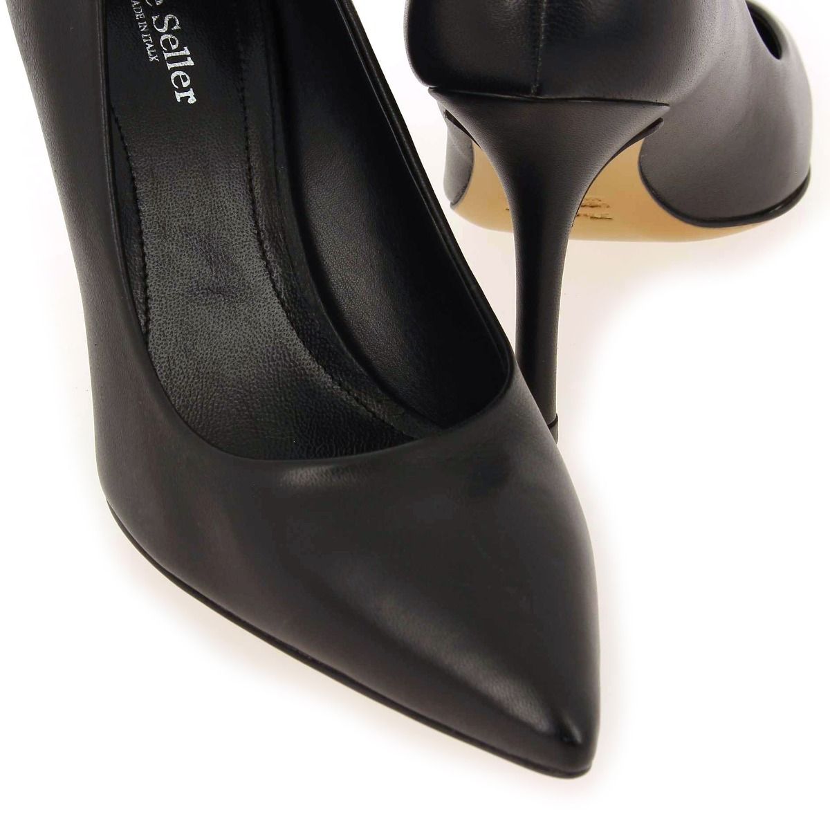 The Seller  S 8071 - noir