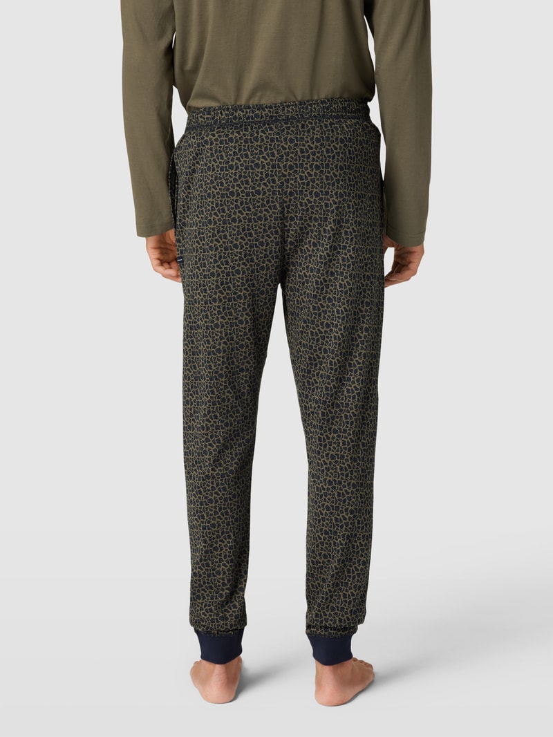 Sweatpants mit Allover-Muster Modell 'MIX IT UP!' in olivgrün