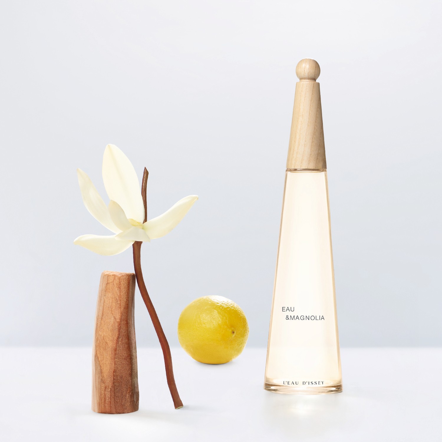 Issey Miyake Eau & Magnolia Eau de Toilette Intenso