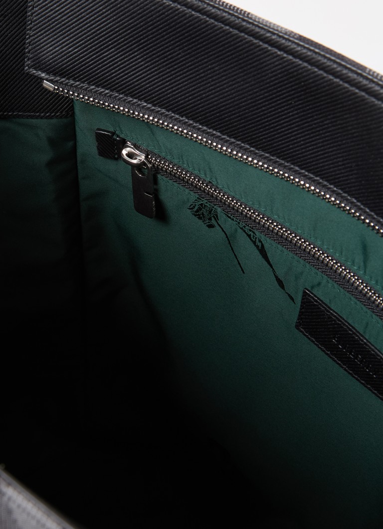 Torebka Burberry Grid z nadrukiem w kratkę i detalami ze skóry cielęcej.
