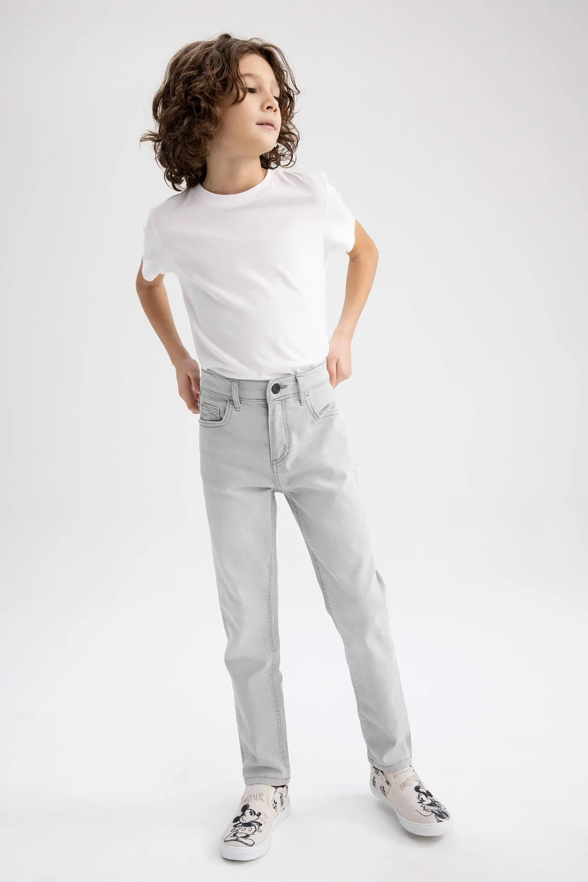 DeFacto  Slim-Fit-Jeanshose für Jungen Z1694a623sp