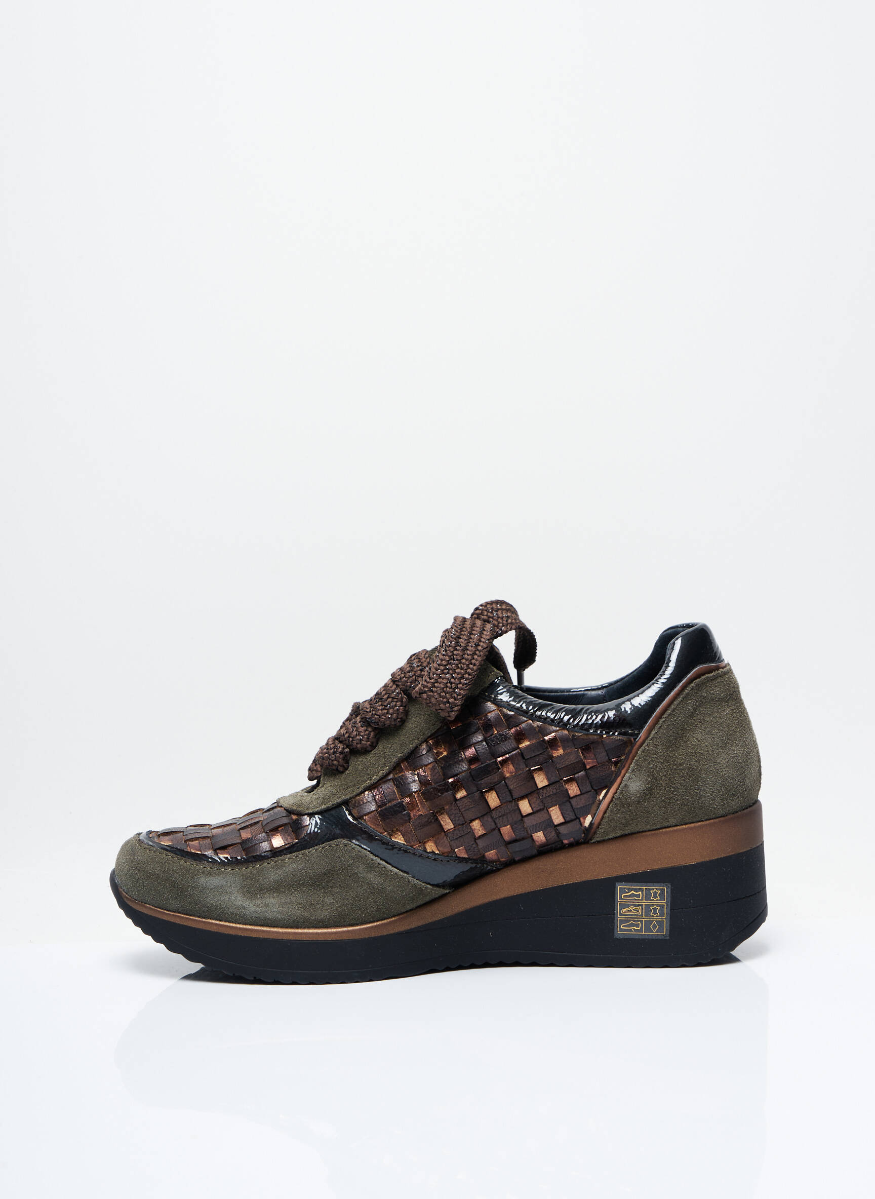 Kess Baskets Femme couleur vert